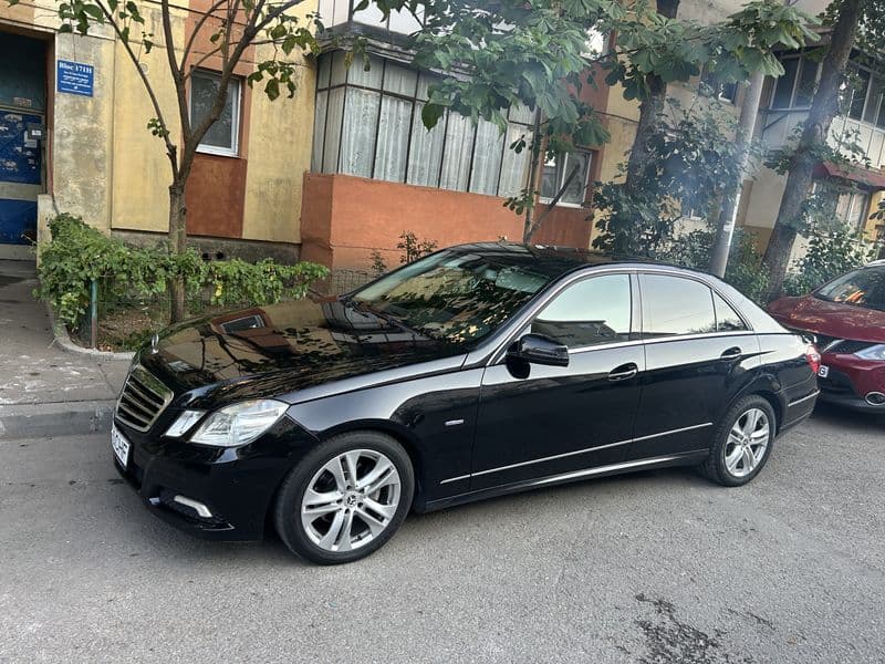 Mercedes E220